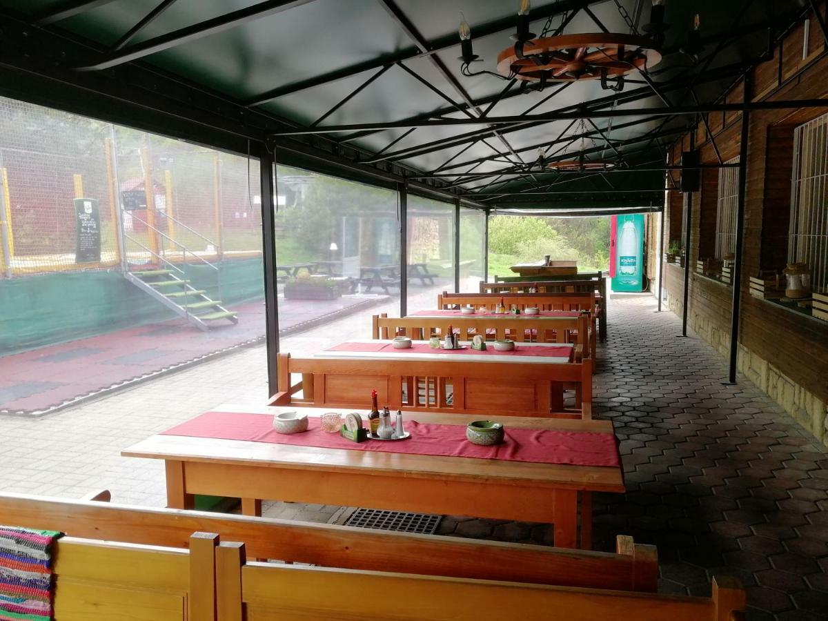 Penzion Zoo Pod Hresnou Kavecany Exterior foto
